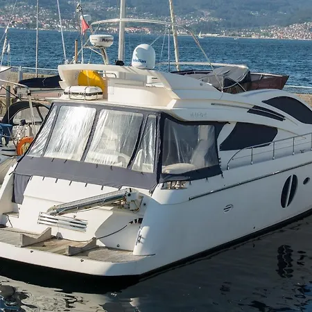 R54 Premium Yacht *